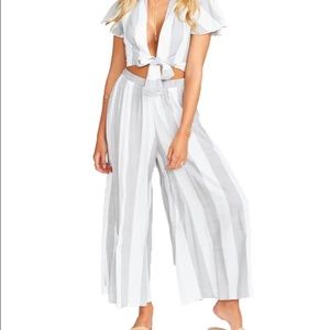 NWOT Show Me Your Mumu Size Small Top/Size Medium Bottom